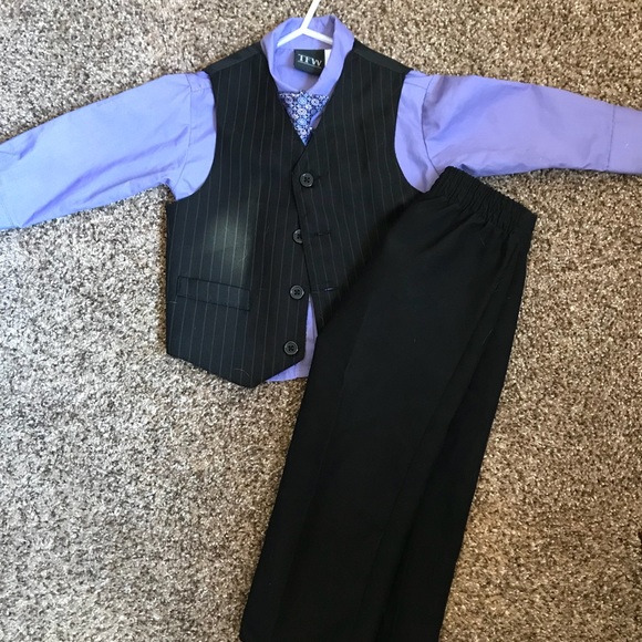 Other - Toddler Boy dress suit